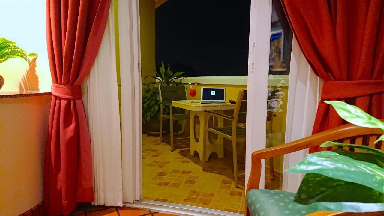 แปซิฟิค คลับ รีสอร์ต Hotel Karon ภายนอก รูปภาพ